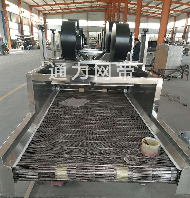 风干机网链安装现场